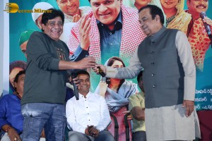 Andharu Bagundali Andhulo Nenundali Press Meet attended by Ali and Brahmanandam