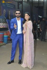 Ranbir Kapoor and Rashmika Mandanna promote Animal on the sets of Indian Idol