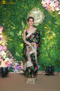 bollywood actress anita raj gorgeous in a black saree