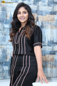actress anjali sweet looks in a black dress