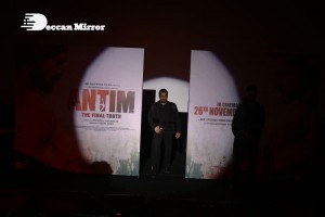 Pictures of Salman Khan and Mahima Makwana from Antim The Final Truth Trailer Launch Event