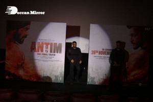 Pictures of Salman Khan and Mahima Makwana from Antim The Final Truth Trailer Launch Event
