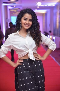 Anupama Parameswaran dressed in black and white