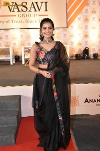 actress anupama parameswaran in a black saree