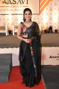 actress anupama parameswaran in a black saree
