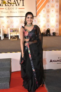 actress anupama parameswaran in a black saree
