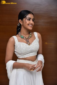 Anupama-Parameswaran-10