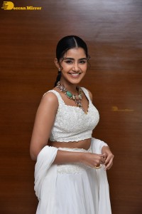 Anupama-Parameswaran-4