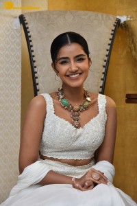 Anupama-Parameswaran-41
