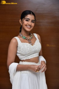 Anupama-Parameswaran-7