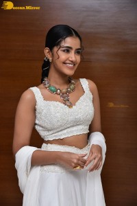 Anupama-Parameswaran-9