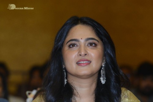 Anushka-2 (17)