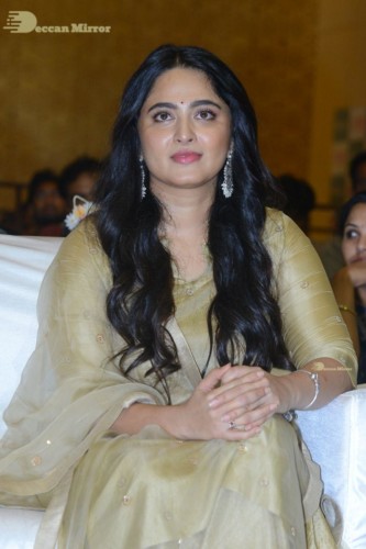 Anushka-2 (24)