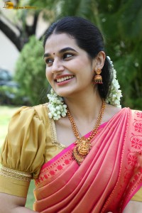 actress aparna janardanan sweet looks in a saree