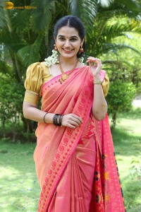 actress aparna janardanan sweet looks in a saree