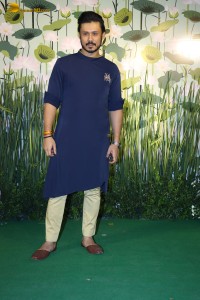 Arpita and Aayush’s Diwali Party attended by Salman Khan, Shilpa Shetty, Rakul Preet Singh, Saiee Manjrekar, Huma Qureshi, and others