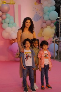 Aayush Sharma and Arpita’s daughter Ayat's Birthday attended by Kajal Aggarwal, Riteish and Genelia Deshmukh, Sunny Leone, and Sania Mirza