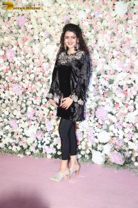 Arpita’s Eid Party attended by Salman Khan, Anil Kapoor, Aamir Khan, Pooja Hegde, Huma Qureshi, Dia Mirza, Bhagyashree, Tabu and others