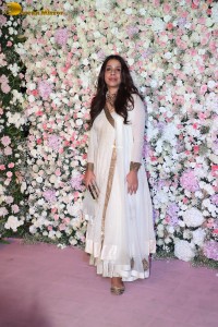 Arpita’s Eid Party attended by Salman Khan, Anil Kapoor, Aamir Khan, Pooja Hegde, Huma Qureshi, Dia Mirza, Bhagyashree, Tabu and others