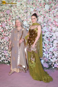 Arpita’s Eid Party attended by Salman Khan, Anil Kapoor, Aamir Khan, Pooja Hegde, Huma Qureshi, Dia Mirza, Bhagyashree, Tabu and others