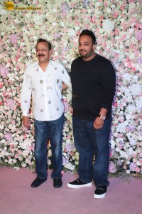 Arpita’s Eid Party attended by Salman Khan, Anil Kapoor, Aamir Khan, Pooja Hegde, Huma Qureshi, Dia Mirza, Bhagyashree, Tabu and others