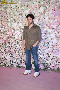 Arpita’s Eid Party attended by Salman Khan, Anil Kapoor, Aamir Khan, Pooja Hegde, Huma Qureshi, Dia Mirza, Bhagyashree, Tabu and others