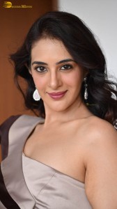 indian actress arshin mehta hot photoshoot in a shiny dress