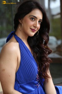 indian actress arshin mehta hot photoshoot in a blue dress