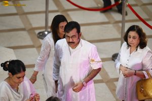 Asha Bhosle’s Antim Darshan attended by Sachin Tendulkar, Jackie Shroff, Tabu, Riteish Deshmukh, Eknath Shinde, and others