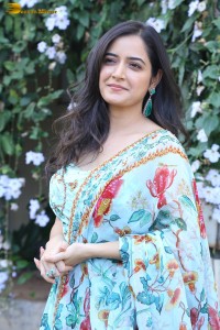 actress ashika ranganath cute photoshoot