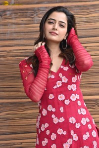 Ashika Ranganath Picture Gallery 6
