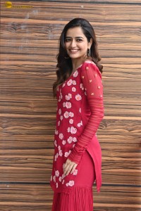 actress Ashika Ranganath beautiful in a red salwar