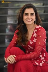 actress Ashika Ranganath beautiful in a red salwar
