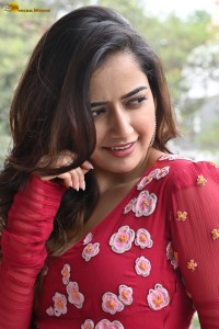 actress Ashika Ranganath beautiful in a red salwar