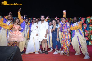 Ashoka Vanamlo Arjuna Kalyanam Pre-Release Function attended by Vishwak Sen and Rukshar Dhillon