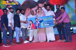 Ashoka Vanamlo Arjuna Kalyanam Pre-Release Function attended by Vishwak Sen and Rukshar Dhillon