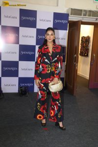 AstaGuru Exhibition 2025 - attended by Bobby Deol, Gauri Khan, Suhana Khan, and others