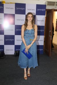 AstaGuru Exhibition 2025 - attended by Bobby Deol, Gauri Khan, Suhana Khan, and others