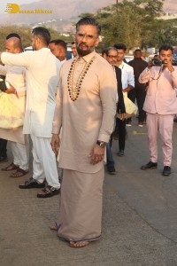 marriage pics of actress athiya shetty and cricketer KL Rahul