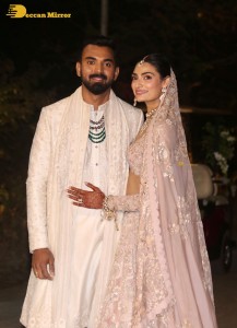 marriage pics of actress athiya shetty and cricketer KL Rahul