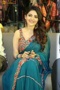 indian actress athulya ravi pretty in a blue saree