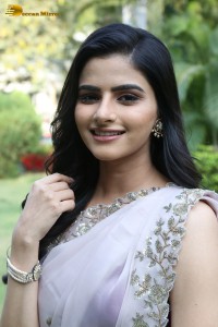 Actress Avantika Dassani photoshoot in a light pink saree