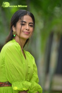 Avika-Gor-12