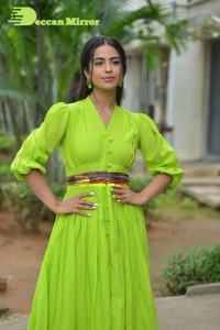 Avika-Gor-14