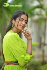 Avika-Gor-9