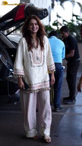 actress ayesha khan gorgeous in a white dress