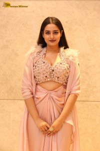 Indian Actress Ayesha Khan beautiful looks in a light orange dress