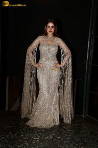 Ayesha Khan Picture Gallery 8