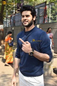 Celebrities including Hema Malini, Bhagyashree, Shraddha Kapoor, Tushar Kapoor, and Rakesh Roshan cast votes in BMC election 2026