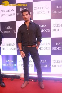 Baba Siddique’s Iftar Party attended by Shah Rukh Khan, Salman Khan, Sanjay Dutt, Shilpa Shetty, Bhagyashree, Tamannaah Bhatia and others